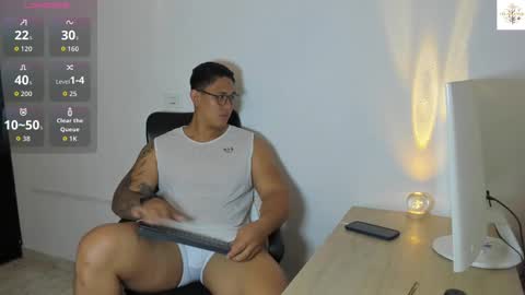 coltonmassif_ online show from October 11, 1:20 am