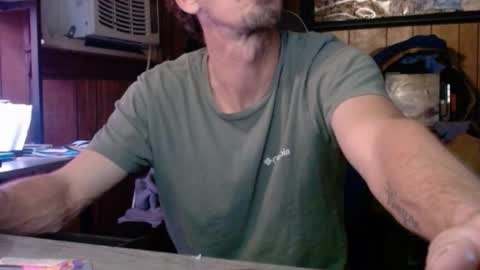 Nelson or ComicKing and sometime Peachy143 online show from December 16, 1:45 am