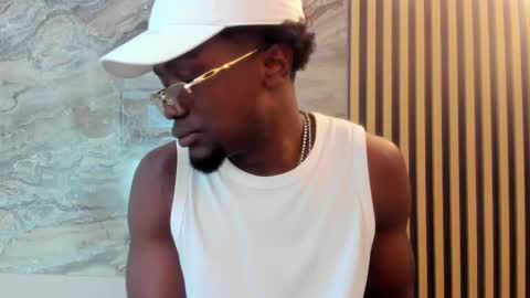 COMPTON online show from October 29, 4:48 am