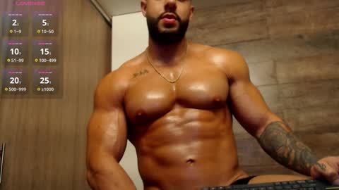 connor_h1 online show from October 15, 1:35 am