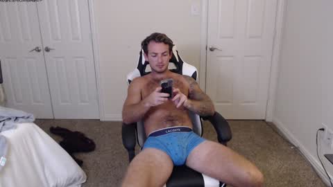 Connor Hart online show from December 20, 4:42 am