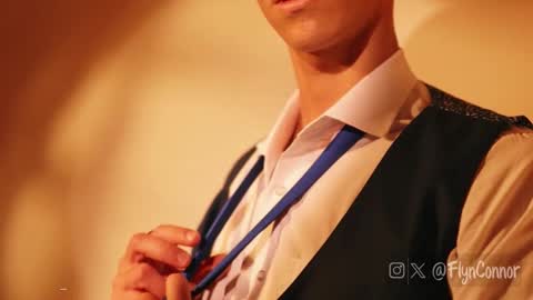 Connor Flyn online show from October 13, 11:22 pm