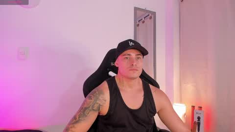 Connor Smith online show from May 20, 1:56 am
