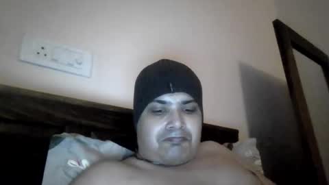Snapshot of cool_breeze09 chatting on February 28, 9:55 pm Cool Breeze09 online show from February 28, 9:55 pm