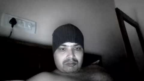 Snapshot of cool_breeze09 chatting on February 23, 12:04 am Cool Breeze09 online show from February 23, 12:04 am