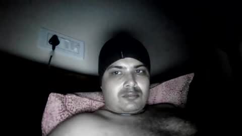 Snapshot of cool_breeze09 chatting on February 26, 6:42 pm Cool Breeze09 online show from February 26, 6:42 pm