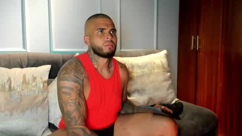 DaveMonsalve online show from November 26, 5:21 am