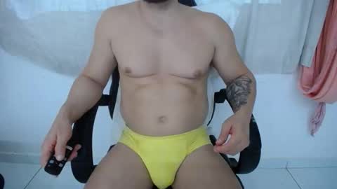 corolaxxl online show from October 3, 2:27 am