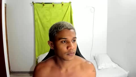 Ethan  online show from May 31, 11:49 pm