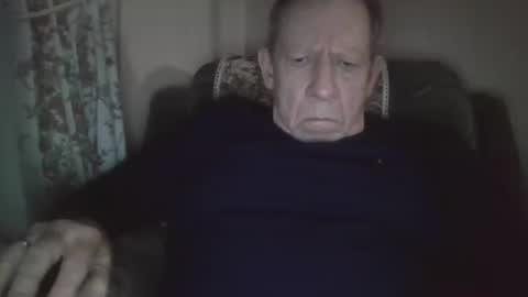 courieral1 online show from November 23, 7:19 am