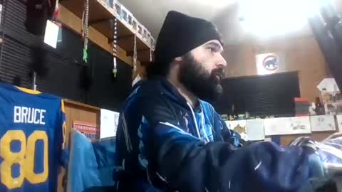 craveitoften online show from February 1, 1:02 am