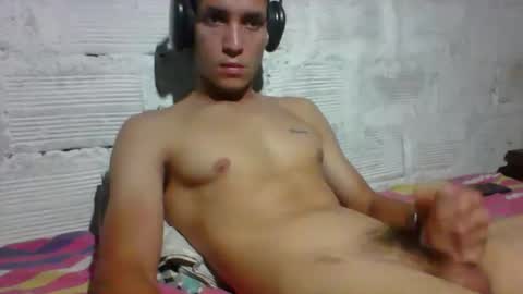 crazy_sex1995 online show from October 2, 6:39 am