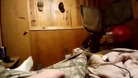 creameatr10 online show from December 2, 7:44 am