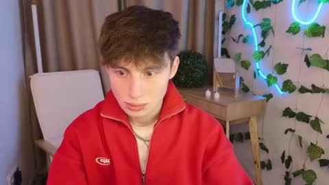 Chris online show from January 18, 6:26 am