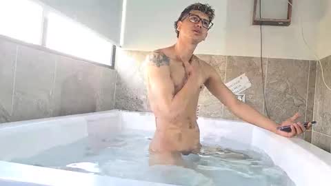 criss_sweet02 online show from November 26, 12:08 pm