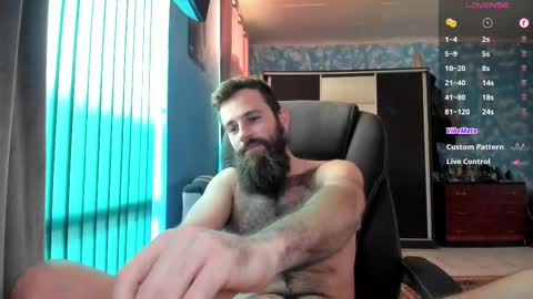 Snapshot of crissstud chatting on February 12, 7:02 am Criss online show from February 12, 7:02 am