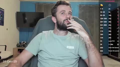 Criss online show from December 1, 7:17 pm