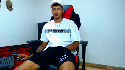 cristian online show from April 17, 11:51 pm