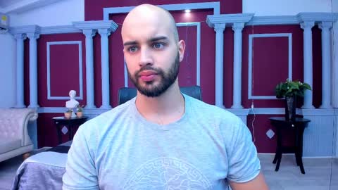 Cristobal Alzate online show from February 10, 10:53 am
