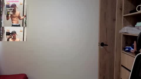 cristopher23  online show from October 11, 2:32 pm