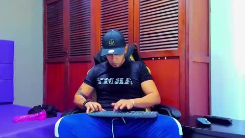 Say me Cris online show from February 10, 3:21 pm