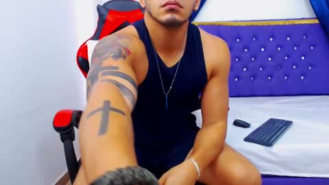 Say me Cris online show from December 2, 12:27 pm