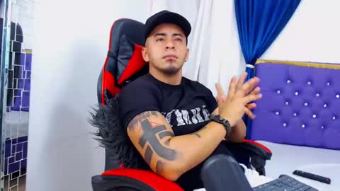 Say me Cris online show from December 7, 11:40 am