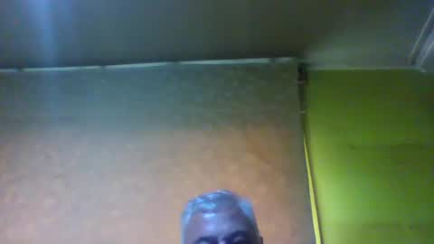 crmperez online show from February 24, 9:09 pm