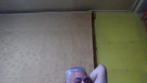 crmperez online show from October 11, 2:48 am