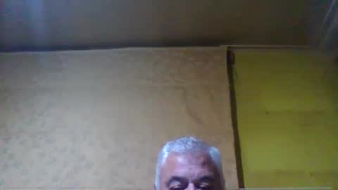 crmperez online show from January 18, 1:34 am