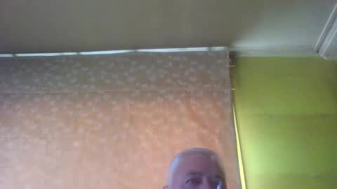 crmperez online show from February 5, 6:37 pm