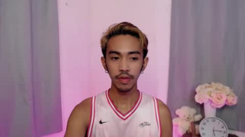 crocodale online show from November 27, 1:48 pm