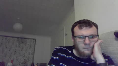 Snapshot of cropper4fun chatting on January 12, 9:51 pm Cropper online show from January 12, 9:51 pm