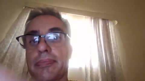 Crucut online show from January 22, 10:29 am