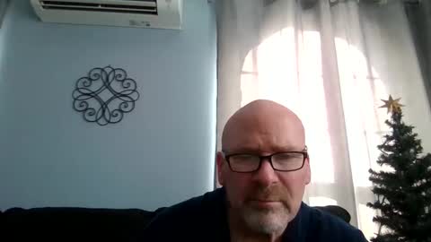 Snapshot of cruising_guy chatting on January 20, 6:43 pm fun guy online show from January 20, 6:43 pm