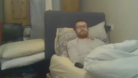 chris online show from November 16, 11:29 pm