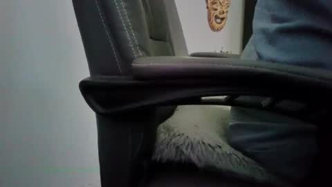 cum gun online show from October 29, 1:03 pm