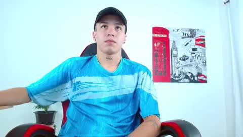 cumandres online show from September 18, 3:03 pm