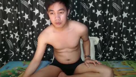 Snapshot of cumloader_ian4u chatting on February 16, 10:54 am IAN online show from February 16, 10:54 am