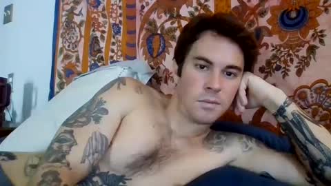 Snapshot of cummfights chatting on October 8, 3:49 pm Charlie Mitchell online show from October 8, 3:49 pm