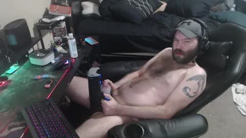 Snapshot of cumslinger2003 chatting on September 23, 9:36 pm cumslinger2003 online show from September 23, 9:36 pm