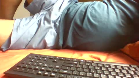 Snapshot of curious_aussie11 chatting on February 11, 3:50 am Carl online show from February 11, 3:50 am