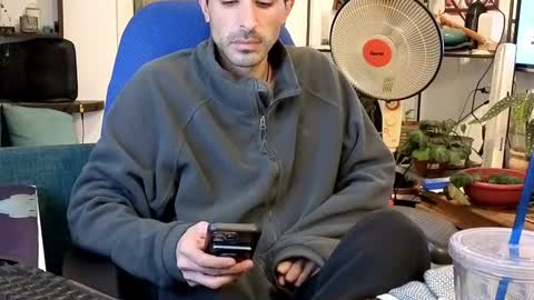 curiousgenie online show from December 19, 2:47 pm