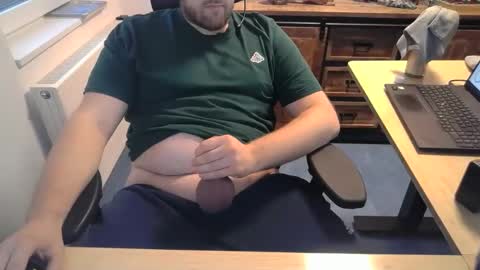 currycake online show from October 22, 6:17 am