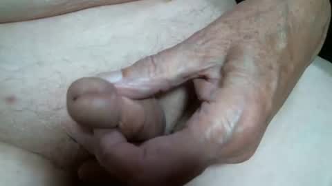 Snapshot of cutandwaxed2 chatting on October 6, 12:54 pm BI SMOOTH MATURE SUB online show from October 6, 12:54 pm