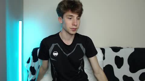 Im Brian online show from October 10, 2:11 pm