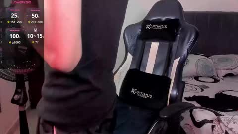 Diego online show from January 8, 10:59 pm