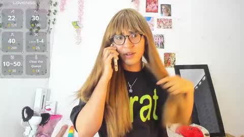 cute_sammy_1 online show from November 14, 8:21 pm