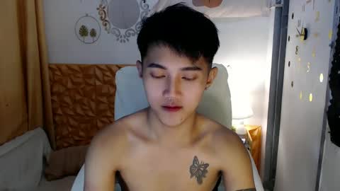 Snapshot of cuteasiancock98 chatting on March 6, 4:49 pm Steph online show from March 6, 4:49 pm
