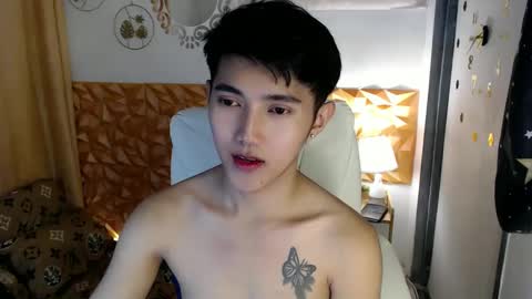 Snapshot of cuteasiancock98 chatting on February 20, 6:39 am Steph online show from February 20, 6:39 am